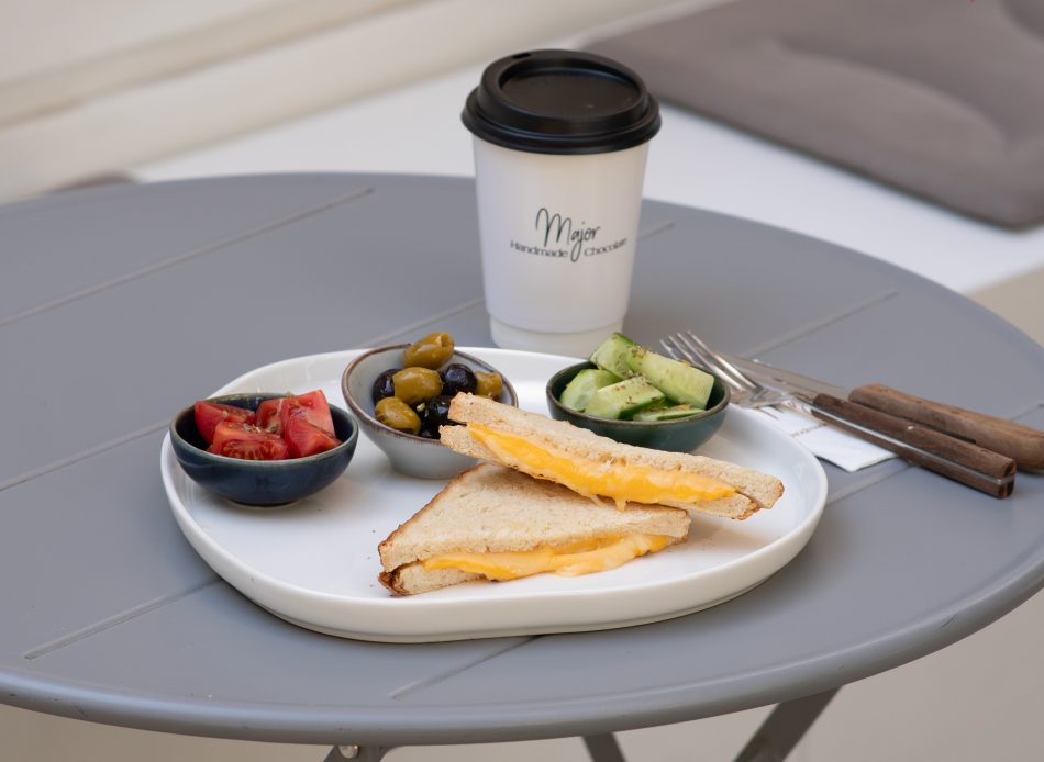 HİNDİ FÜMELİ TOST